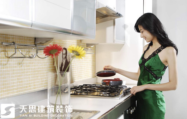 <a href=http://m.jybxdl.cn/anli/ target=_blank class=infotextkey>合肥工裝</a>公司